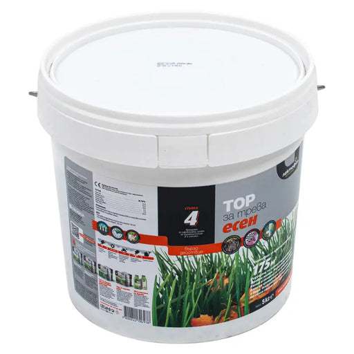 COMPLEX FERTILIZER FOR GRASS CARPETS AUTUMN 5KG LACTOFOL - Торове<<<Торове почви и тревни смески<<<Градина<<<Praktiker