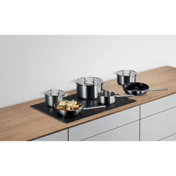 Cookware set 6 pieces BOSCH HEZ9SE060 - Аксесоари<<<BOSCH плотове<<<BOSCH<<<PolyComp&&&Домакински съдове<<<Уреди за