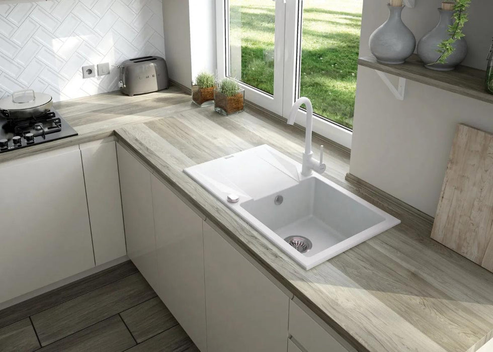 Kitchen faucet
