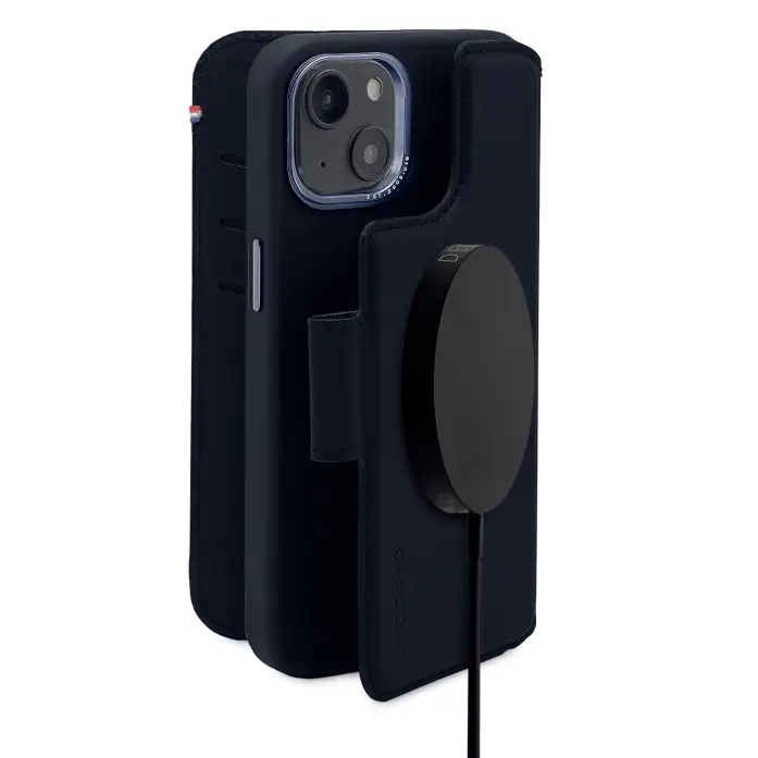 Decoded Detachable Wallet Case Leather with MagSafe with Flip for iPhone 14 Plus - Navy Blue - Cell phone cases
