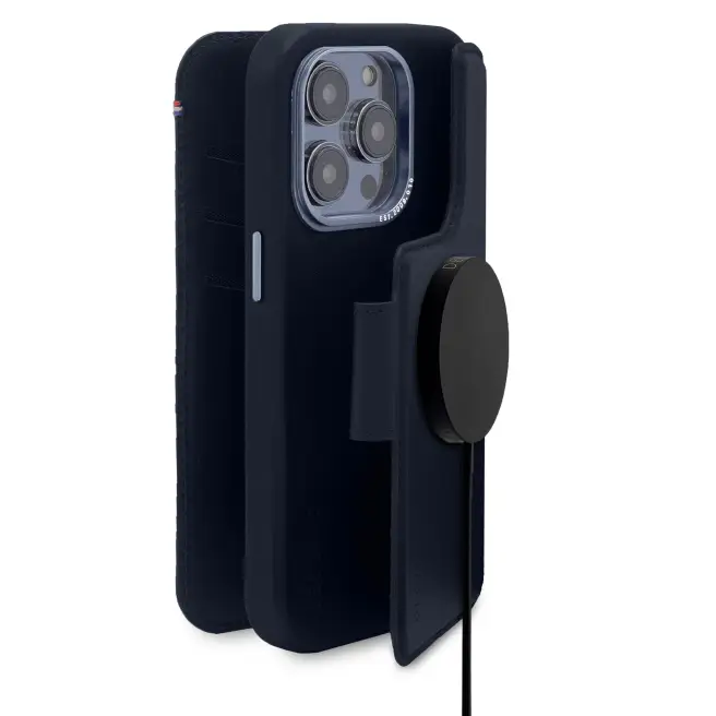 Decoded Detachable Wallet Case Leather with MagSafe with Flip for iPhone 14 Pro Max - Navy Blue - Cell phone cases