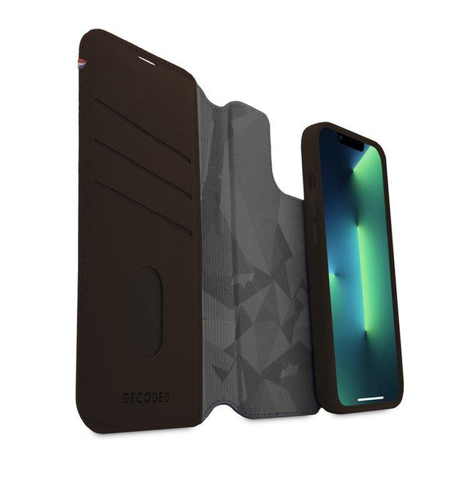 Decoded Detachable Wallet Case Leather with MagSafe with Flip for iPhone 14 Plus - Brown - Cell phone cases