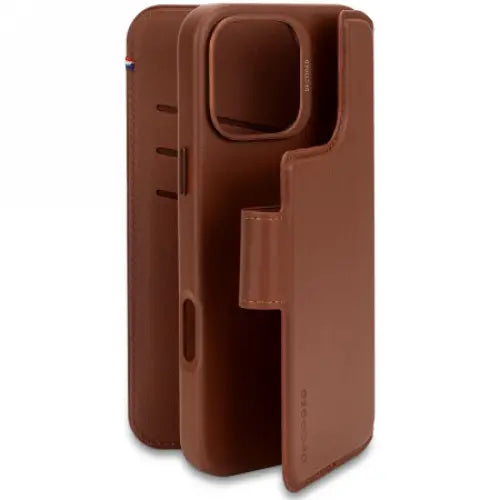 Decoded Leather Detachable Wallet MagSafe Case with Wallet for iPhone 16 Pro Max - Brown - Cell phone cases