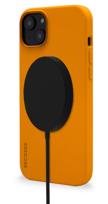 Decoded Silicone Case with MagSafe for iPhone 14 Plus - orange - Cell phone cases and covers<<<HurtelXML