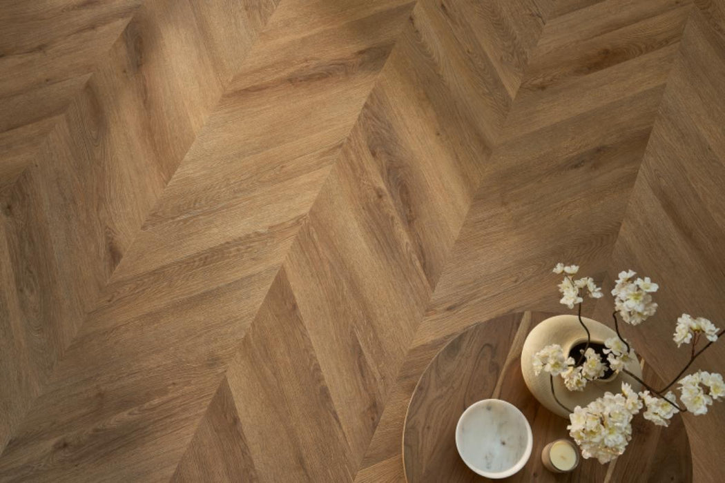SPC FLOORING CHEVRON GARDA OAK 4.5MM