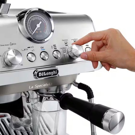 DeLonghi La Specialista Arte Evo Coffee Machine EC9255.M