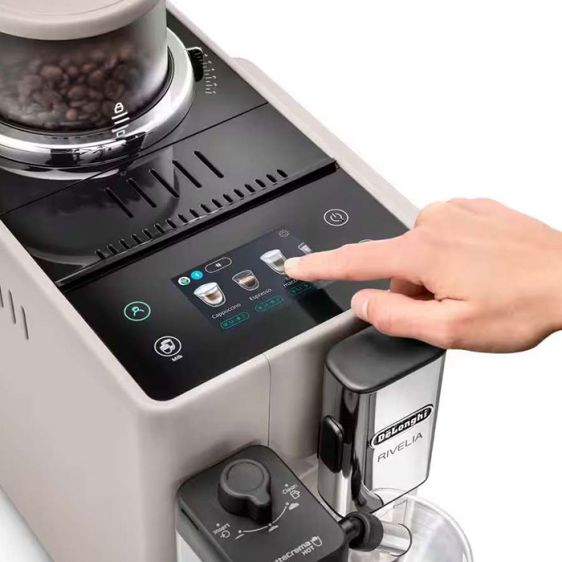 Coffee machine DeLonghi Rivelia EXAM440.55.BG