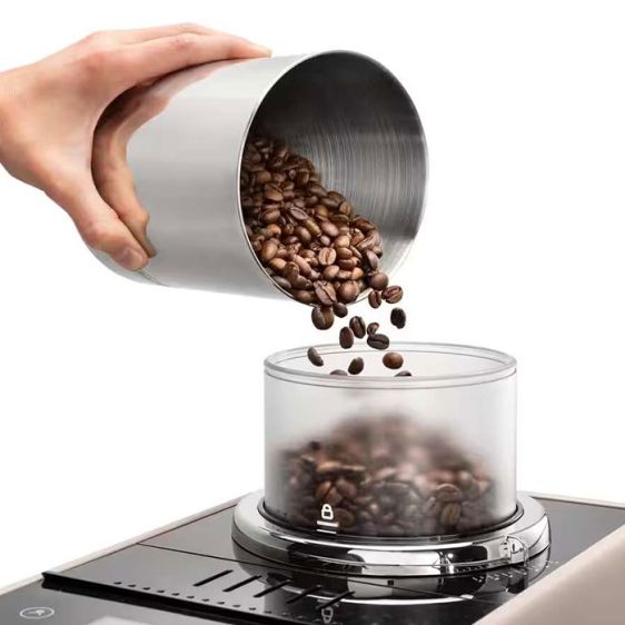 Coffee machine DeLonghi Rivelia EXAM440.55.BG
