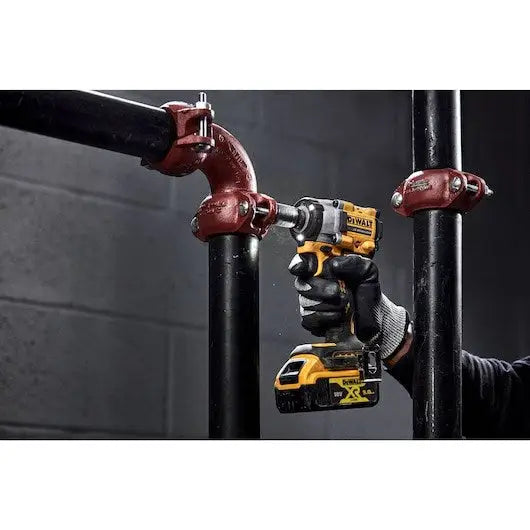 DeWALT DCF922P2T-QW power wrench 2500 RPM 610 N⋅m - Impact wrenchesNAK-KLU<<<Cordless toolsNAK<<<ActionPL&&&Impact