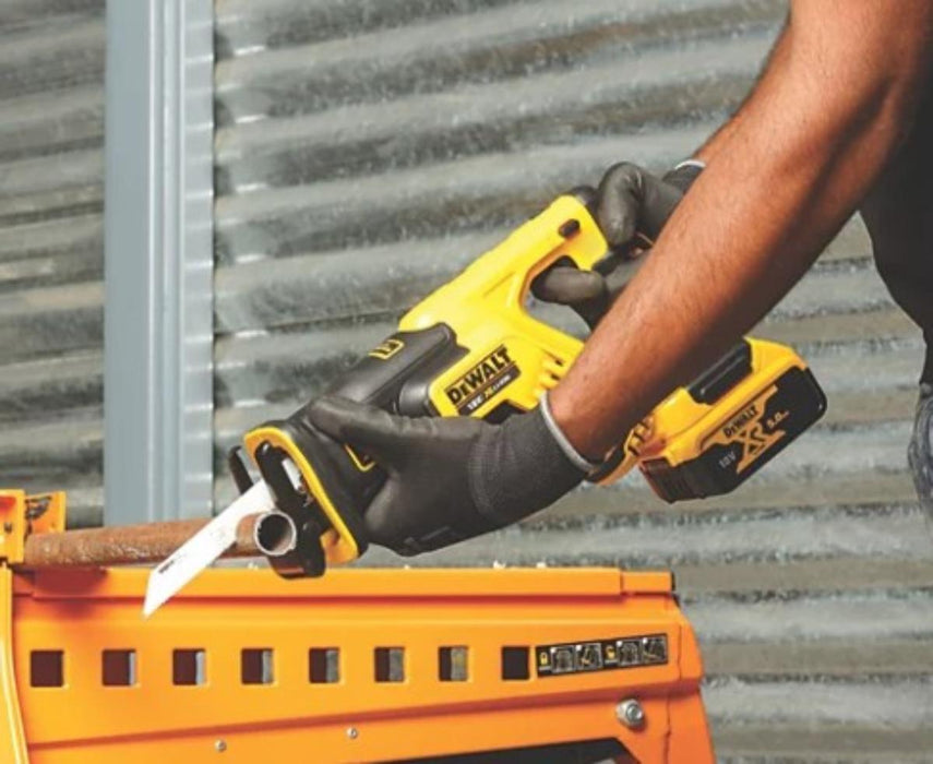 18V DEWALT CORDLESS SABER SAW