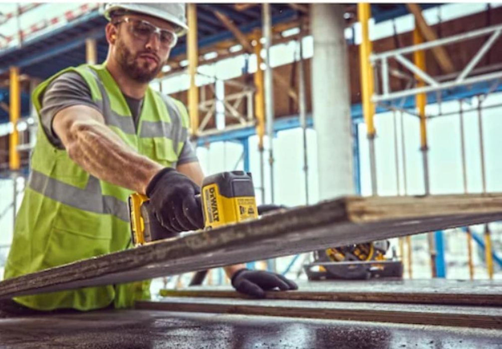 DEWALT. GRABO 18V DCE590N VACUUM LIFTER
