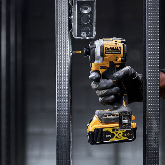 DEWALT DCF850N-XJ CORDLESS BRUSHLESS IMPACT DRIVER 18 V, 205.00 nm, WITHOUT BATTERY AND CHARGER