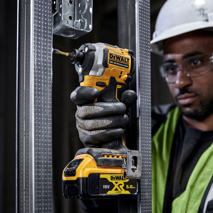 DEWALT DCF850N-XJ CORDLESS BRUSHLESS IMPACT DRIVER 18 V, 205.00 nm, WITHOUT BATTERY AND CHARGER