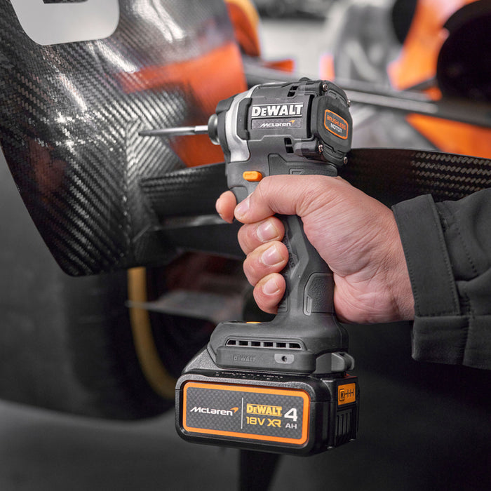 DEWALT DCF85MM2T-QW MCLAREN 18 V, 205.00 nm, NUMBER OF BATTERIES 2, 4.00 Ah, SUITCASE