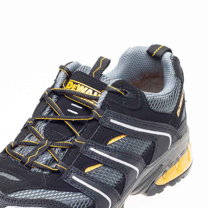 DEWALT CUTTER WORK SHOES SIZE 44