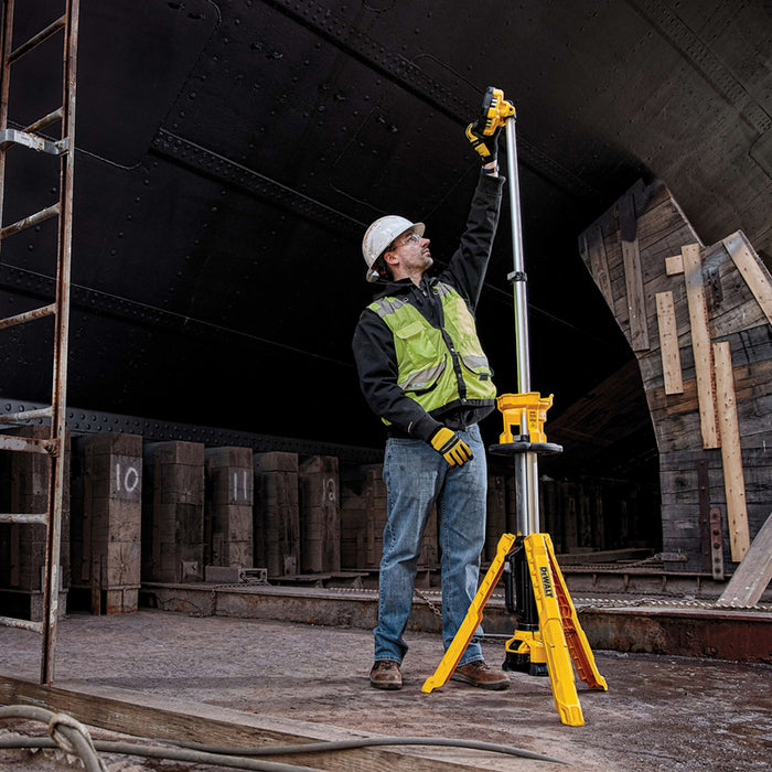 CORDLESS LED FLASHLIGHT WITH TRIPOD DEWALT DCL079-XJ