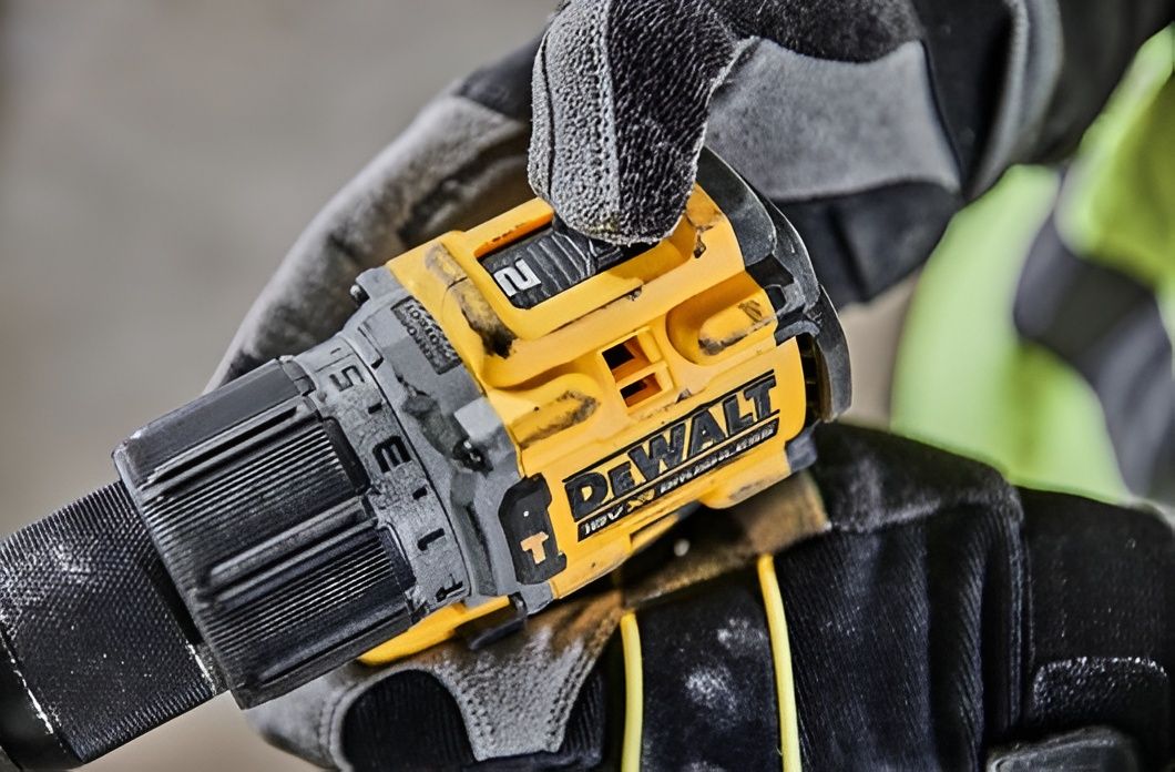 DRILL/DRIVER DEWALT DCD805P2T 18V 2X5,0AH BL TSTAK