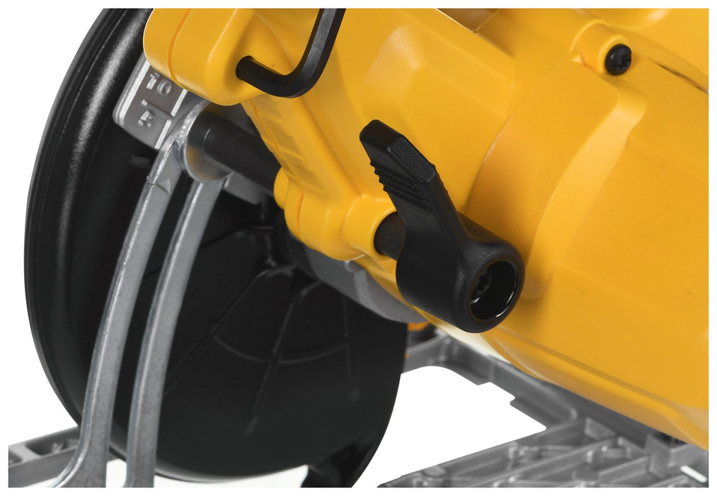 DeWALT DCS391NT circular saw Black,Silver,Yellow