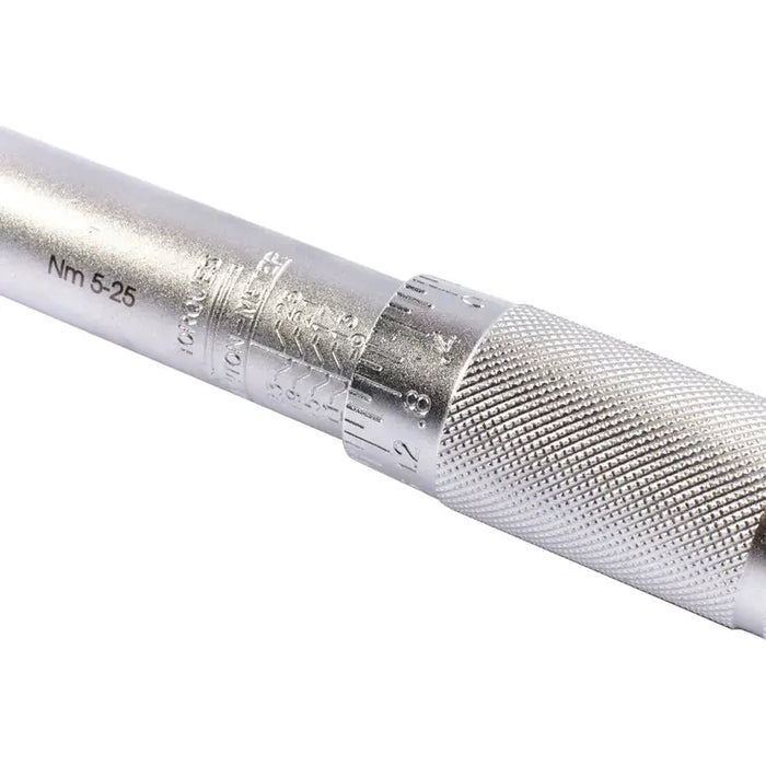 ДИНАМОМЕТРИЧЕН КЛЮЧ FORCE - Тресчотки и аксесоари<<<Ръчни инструменти<<<Инструменти и железария<<<Praktiker&&&Тресчотки