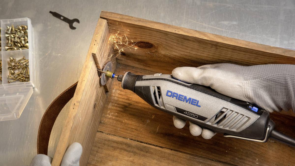 Multi-tool Dremel 4250
