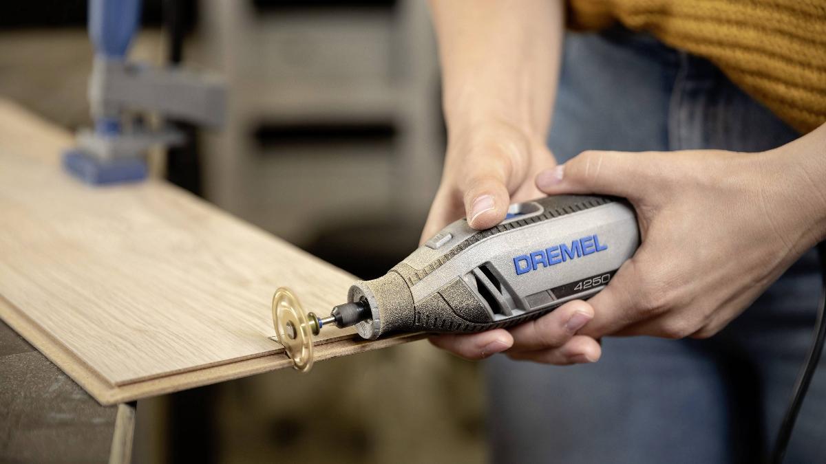 Multi-tool Dremel 4250