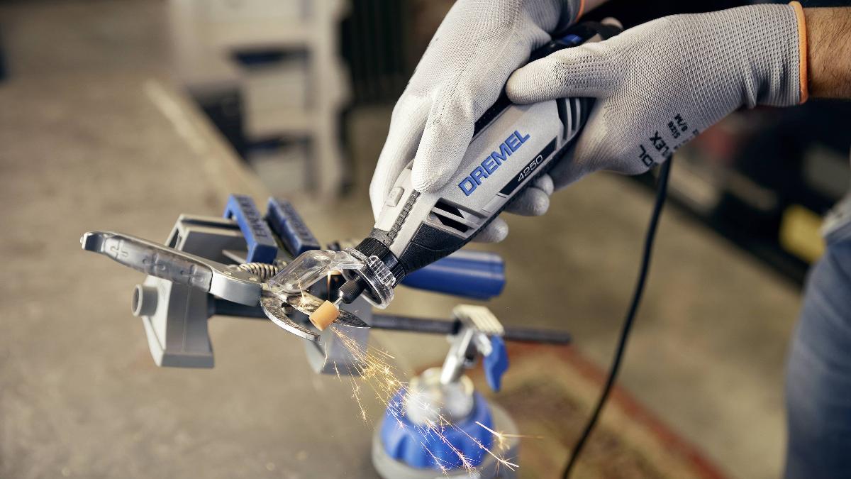 Multi-tool Dremel 4250