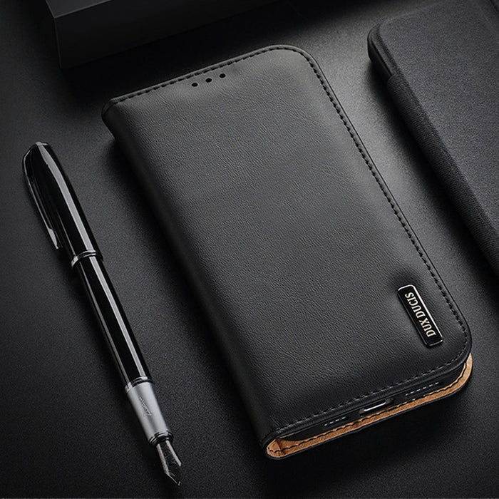 Dux Ducis Hivo Leather Flip Cover Genuine Leather Wallet for Cards and Documents iPhone 14 Plus Red - Cell phone cases