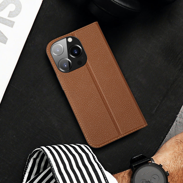 Dux Ducis Skin X2 case for iPhone 14 Pro case with magnetic flap brown - Cell phone cases and covers<<<HurtelXML
