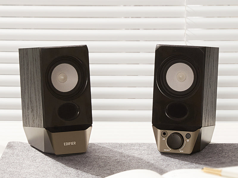 Edifier Speakers R19BT