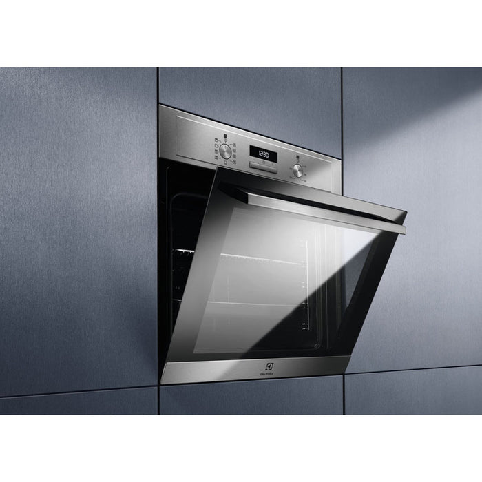 Built-in oven Electrolux EOF3H40BX