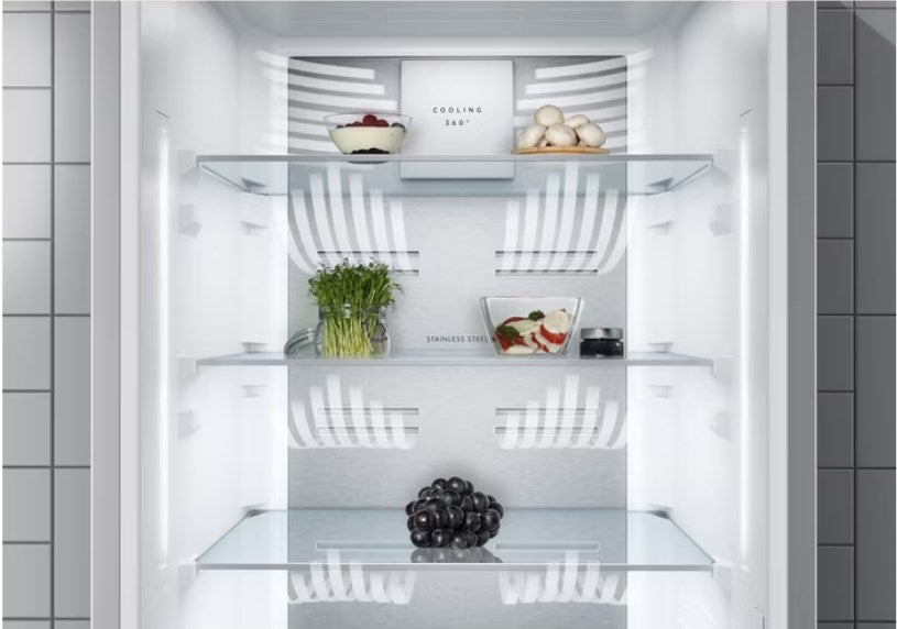 Refrigerator-freezer ELECTROLUX LNT7ME36K2