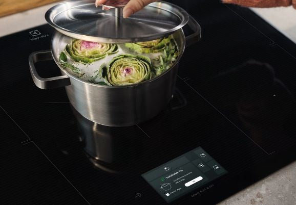 Built-in ceramic hob Electrolux EIS62453IZ, Induction