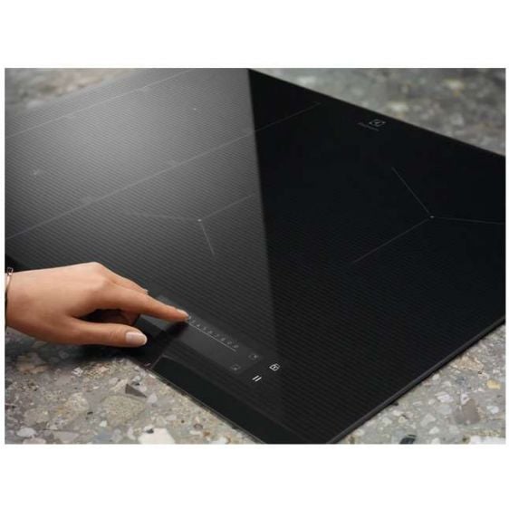 Built-in hob ELECTROLUX SenseFry 700 EIS6448