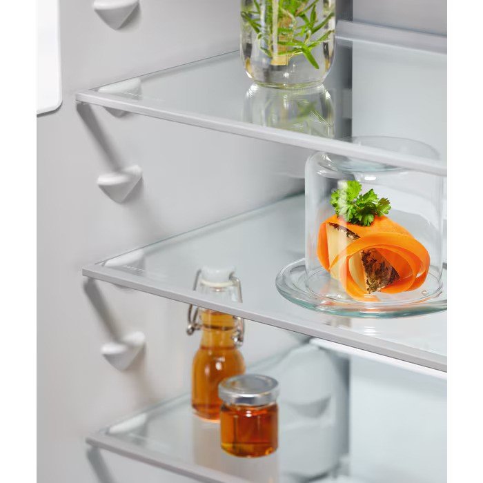 Built-in refrigerator with freezer Electrolux ENA7CE18S3, 248 l, E, No Frost, White, Yes