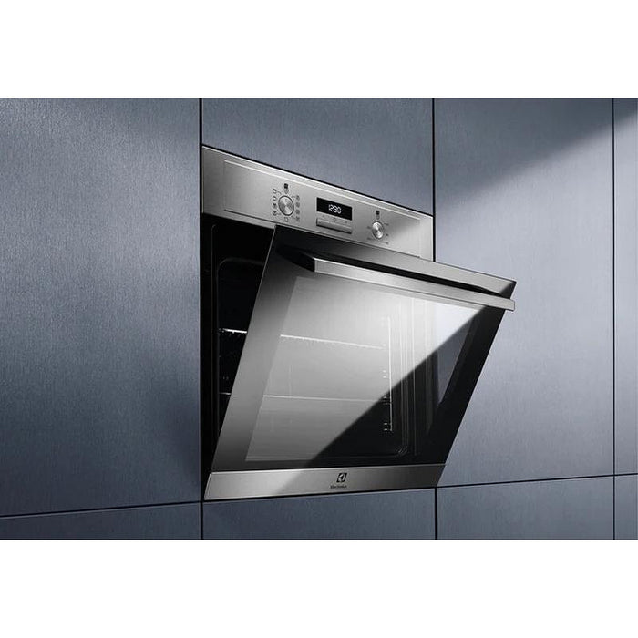 Built-in oven Electrolux EOF3H40BX
