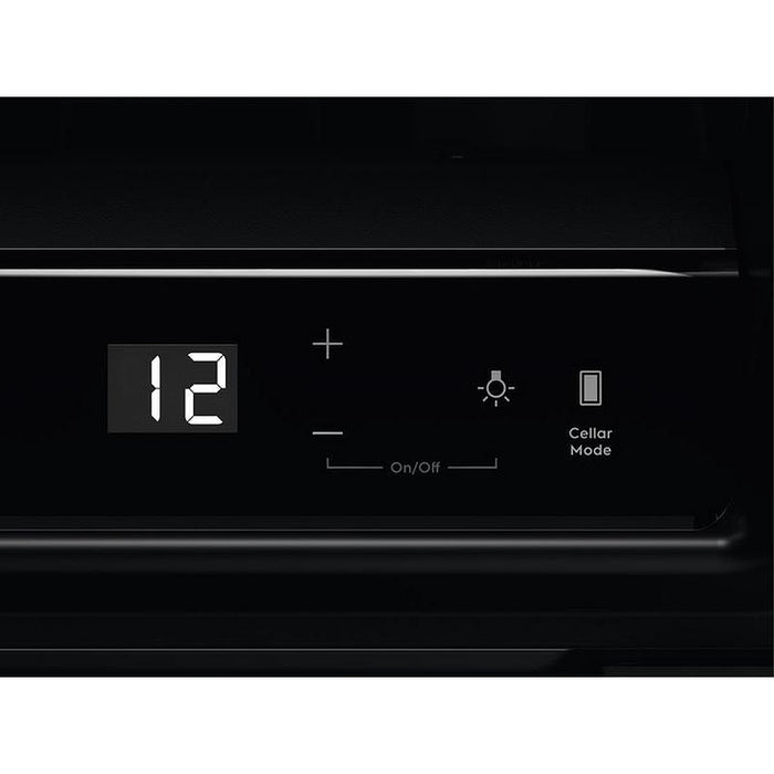 Built-in cooler Electrolux EWUS018B7B (ST), 61 l, G, Yes, Black