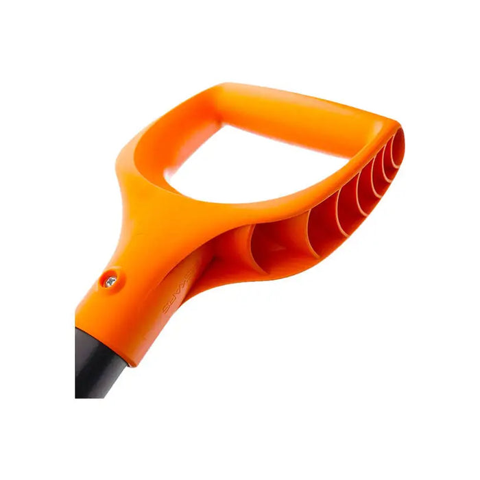 FISKARS PS2500 SOLID 80CM SHOVEL - Лопати и мотики<<<Градински ръчен