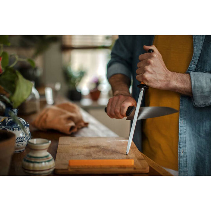 FISKARS FUNCTIONAL FORM KITCHEN TABLE