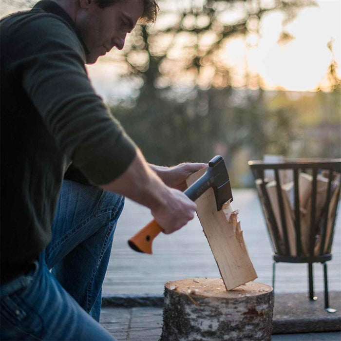 WOODEN AX 44.5 CM X10 FISKARS