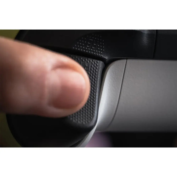 Gaming Control Microsoft QAU-00022 - ControllersKSL-KON<<<ConsolesKSL<<<ActionPL&&&Аксесоари за конзоли<<<Електроника