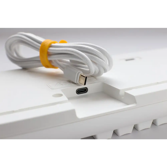 Gaming Mechanical Keyboard Ducky One 3 Pure White TKL Hotswap Cherry MX Red RGB PBT Keycaps - Геймърски