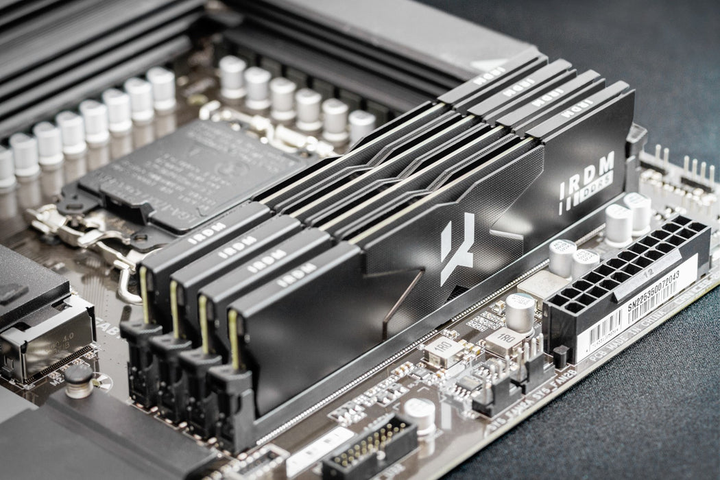 Goodram IRDM DDR5 IR-6000D564L30/64GDC memory module 64 GB 2 x 32 GB 6000 MHz