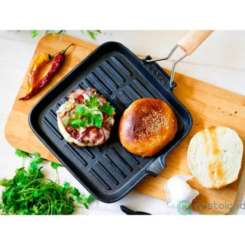 GRILL PAN 23 CM LAMART LT1065 - Съдове за готвене<<<Домашни потреби<<<Кухня<<<Praktiker&&&Домакински прибори<<<За