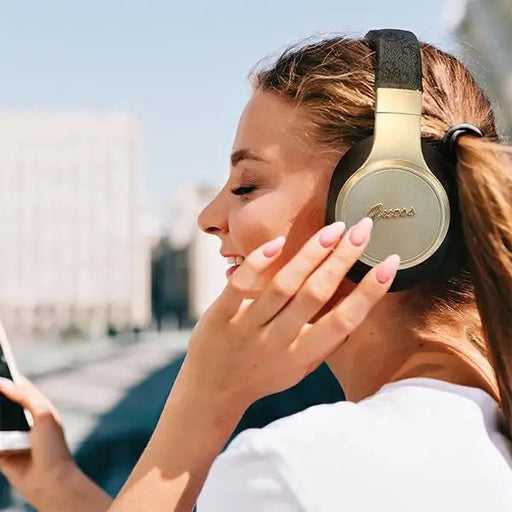 Guess Bluetooth on-ear headphones GUBH604GEMK black/black 4G Script - Headphones and speakers<<<HurtelXML