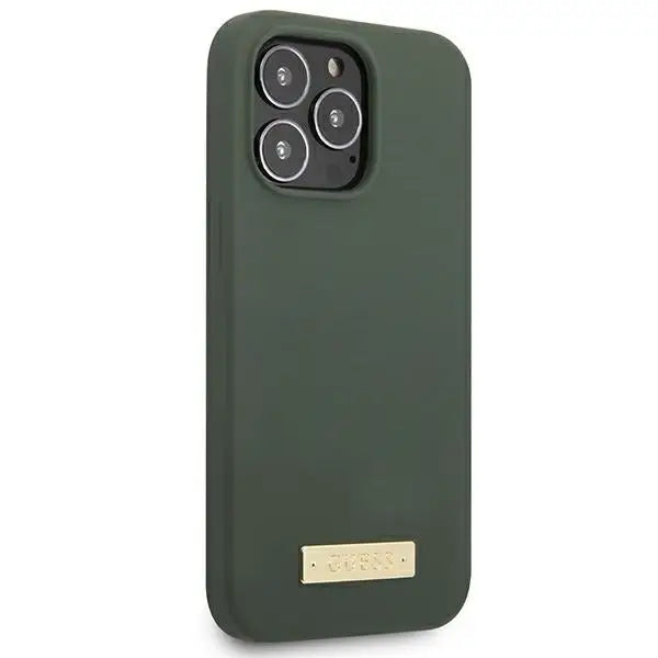 Guess GUHMP13XSPLA iPhone 13 Pro Max 6.7’’ green/khaki hard case Silicone Logo Plate MagSafe - Cell phone cases