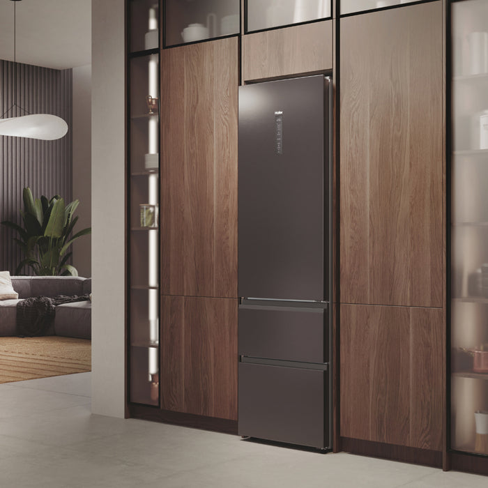 Refrigerator with bottom freezer HAIER HTW 7620 DNMP 205.00 cm