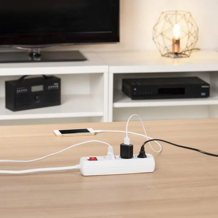 HAMA power strip 3 sockets 30382 - Разклонители<<<Продукти за дома<<<ValiAPI&&&Разклонители<<<Други<<<Спорт и свободно