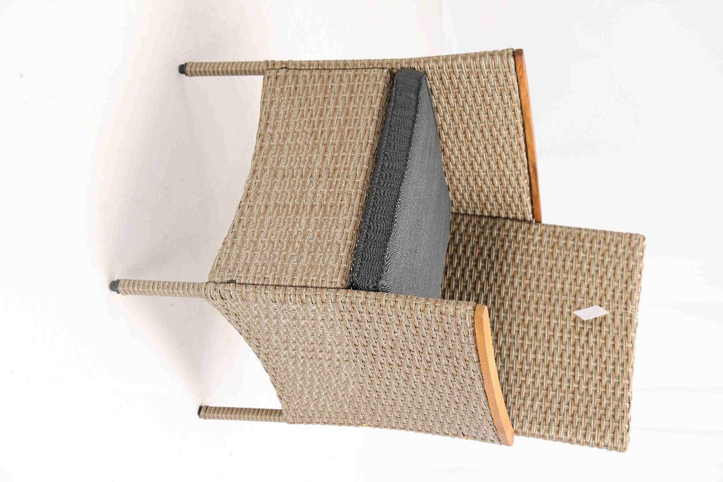 PILSEN RATTAN SET 4 PIECES