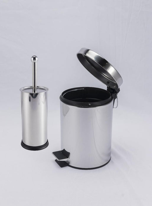 BATHROOM BASKET AND BRUSH HOME.B