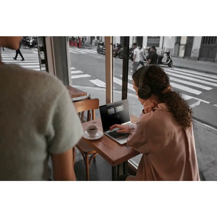 HP EliteBook 860 16 inch G11 Notebook PC Intel Core Ultra 7 155U Laptop 40.6 cm (16’’) WUXGA 16 GB DDR5-SDRAM 512 GB